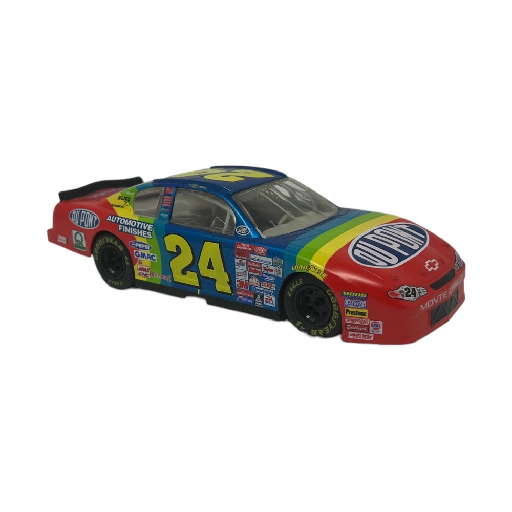 NASCAR 24 Jeff Gordon 2000 Winner’s Circle 1:24 Scale Stock Car